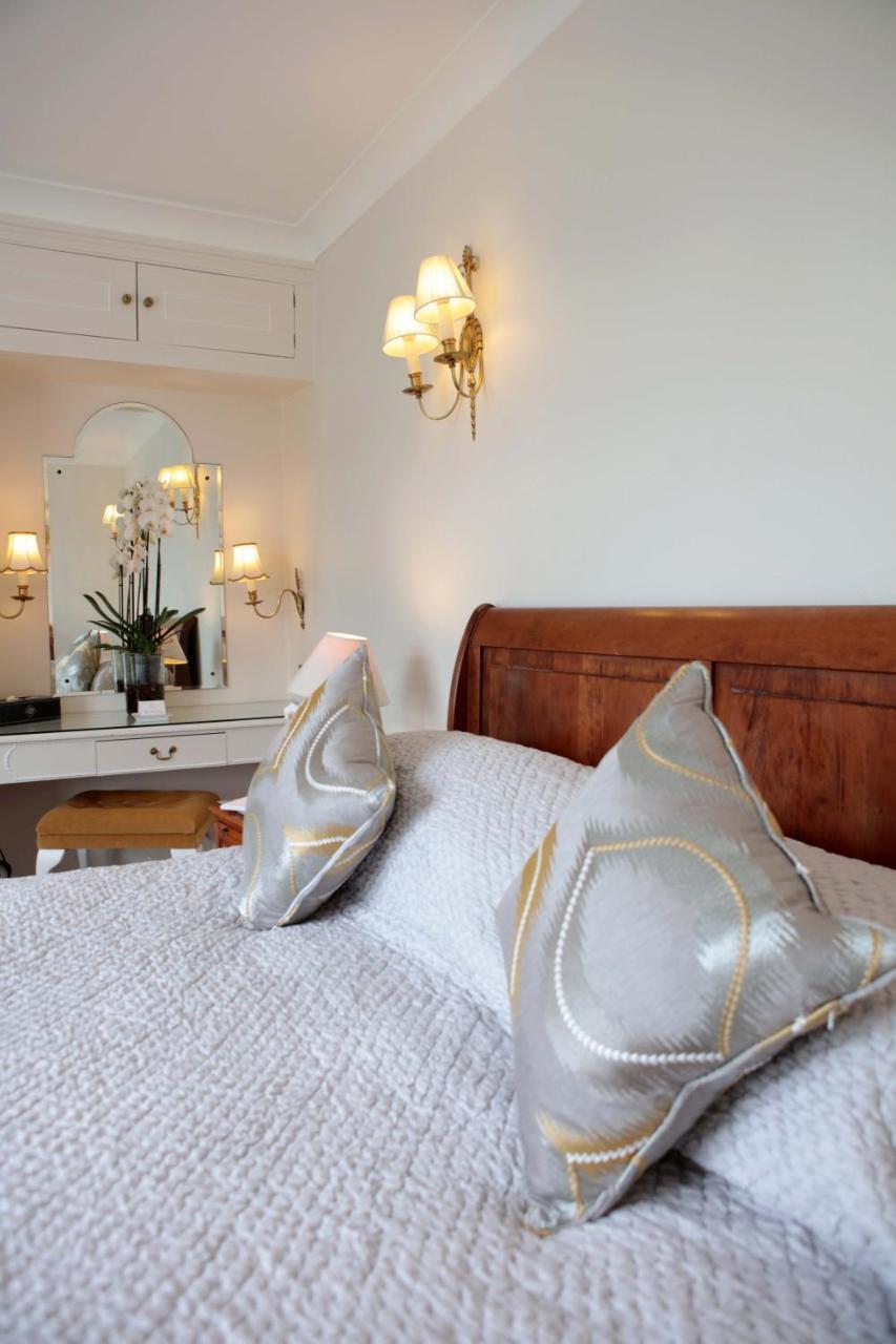 The French Horn Hotel Reading Ngoại thất bức ảnh